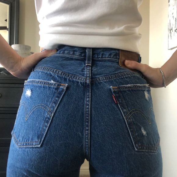 SUPER CUTE RARE WASH Levi 501 Jeans - Picture 7 of 12